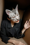 -Masquerade/Carnival style sculpted half-face mask printed with realistic cat face. One size fits most, measures approximately 18x18cm/7.09x7.09in and 6cm/2.36in deep. Free shipping from abroad. Typically delivers to the USA in 2-3 weeks. - Gato carnivale halloween costume cosplay kitty-