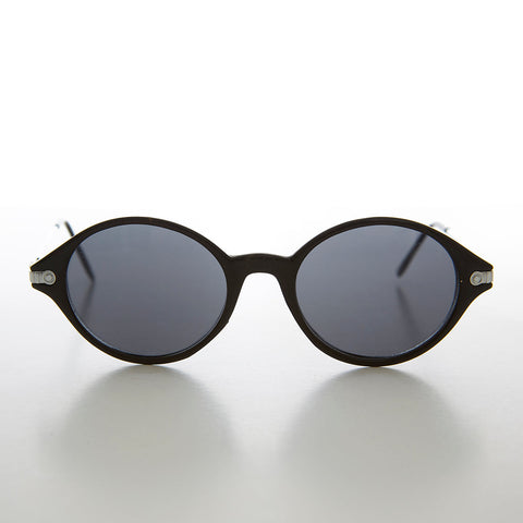 -Black / Silver / Gray Lens-