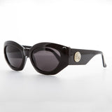 -Black / Gray Lens-
