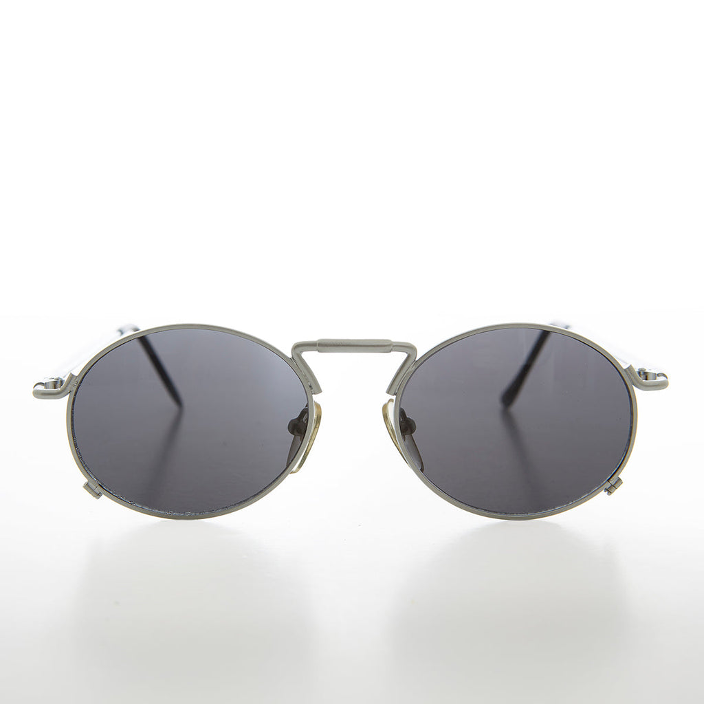 -Silver / Gray Lens-