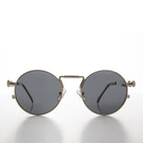 -Silver/ Gray Lens-