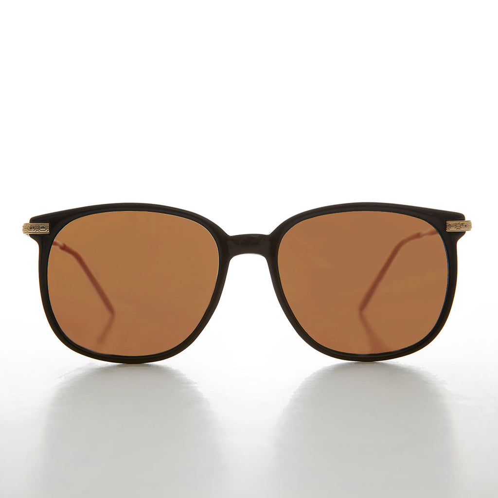 -Black / Brown Lens-