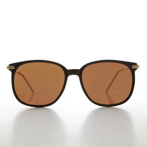 -Black / Brown Lens-
