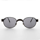 -Black / Gray Lens-