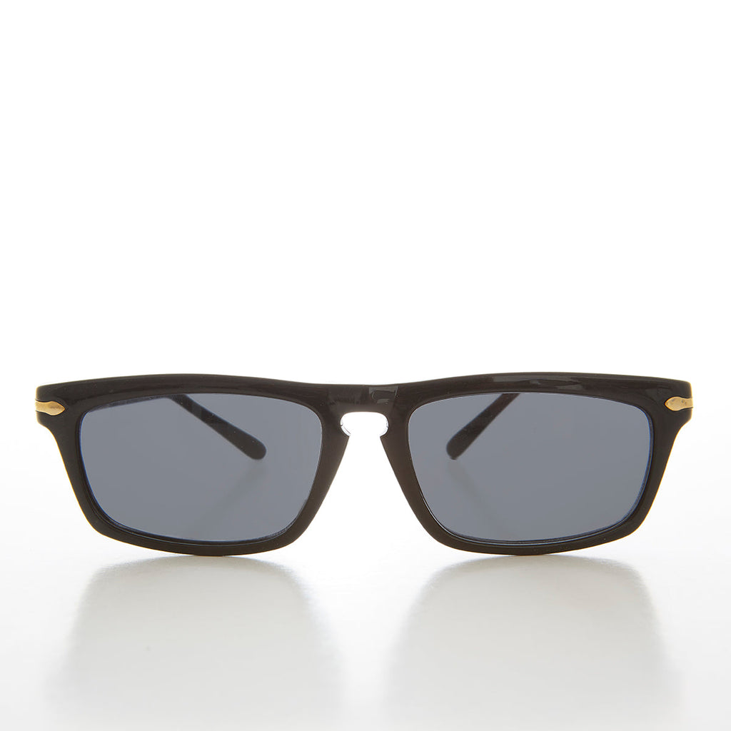 -Black / Gray Lens-