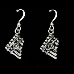 Rothfuss Kingkiller Chronicle EOLIAN TALENT PIPES Earrings, Sterling-Officially licensed Sterling Silver Eolian Talent Pipes earrings inspired by Patrick Rothfuss' KINGKILLER CHRONICLE fantasy novels, Name of the Wind and Wise Man's Fear. Jeweler handcrafted in the USA. A mark of distinction and recognition for musicians. Kvothe earns his playing "The Lay of Sir Savien Traliard"-