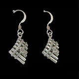 Rothfuss Kingkiller Chronicle EOLIAN TALENT PIPES Earrings, Sterling-Officially licensed Sterling Silver Eolian Talent Pipes earrings inspired by Patrick Rothfuss' KINGKILLER CHRONICLE fantasy novels, Name of the Wind and Wise Man's Fear. Jeweler handcrafted in the USA.
A mark of distinction and recognition for musicians. Kvothe earns his playing "The Lay of Sir Savien Traliard"-