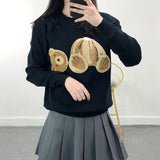 -Designer fashion jumper with fuzzy decapitated teddy bear appliqué. See size chart below.Free shipping from abroad with average delivery to the US in 2-3 weeks.

funny headless teddybear sweater sweatshirt non-conformist punk gothic winter fall autumn warm designer fashion korean streetwear womens unisex -